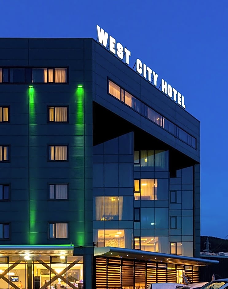 West City Hotel