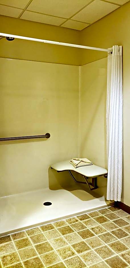 Lodging on the Square