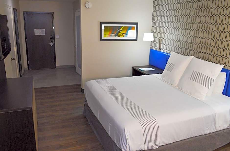 Best Western Plus Ft Lauderdale Hollywood Airport Hotel