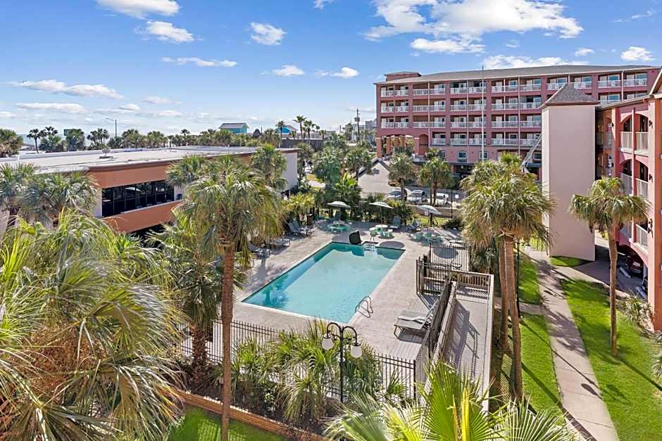 Clarion Pointe Galveston - Beachfront