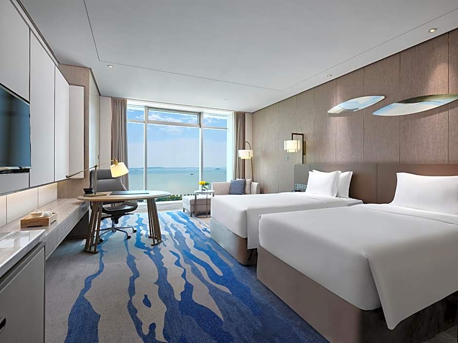 Photo 1 of 3 of Classic 1 Double Bed, Sea View, High Floor