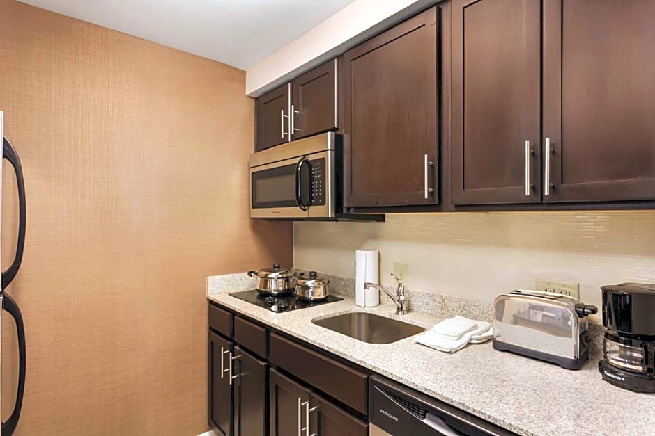 Homewood Suites By Hilton Atlanta Airport North