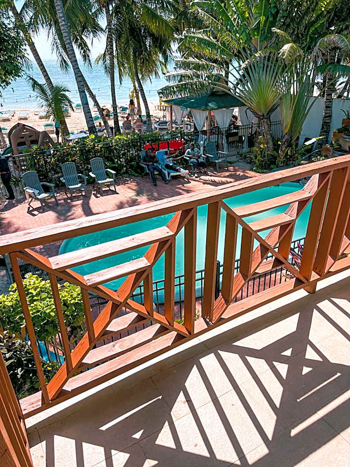 Hotel Cocoplum Beach