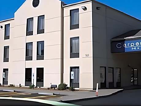 Carpenter Street Hotel
