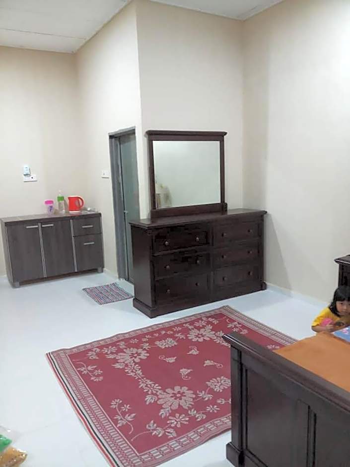 ROOMSTAY AQILAH PASIR PUTEH KELANTAN