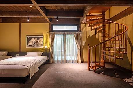 Maisonette (2 Adults)