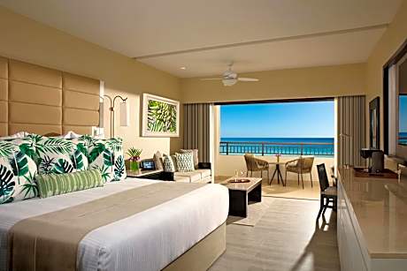 Junior Suite Ocean Front Double - All Inclusive