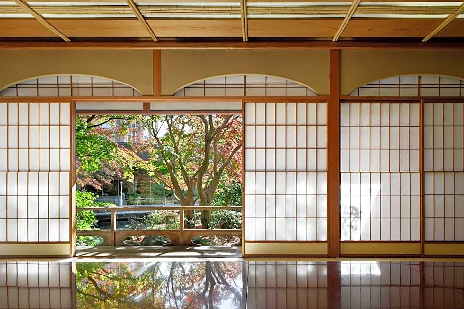 The Prince Kyoto Takaragaike, Autograph Collection