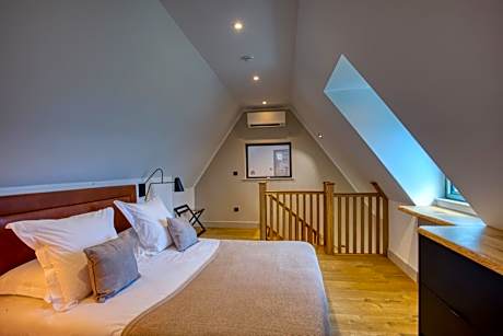 One-Bedroom Cottage