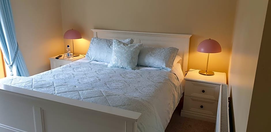 Knightsbrook Guesthouse