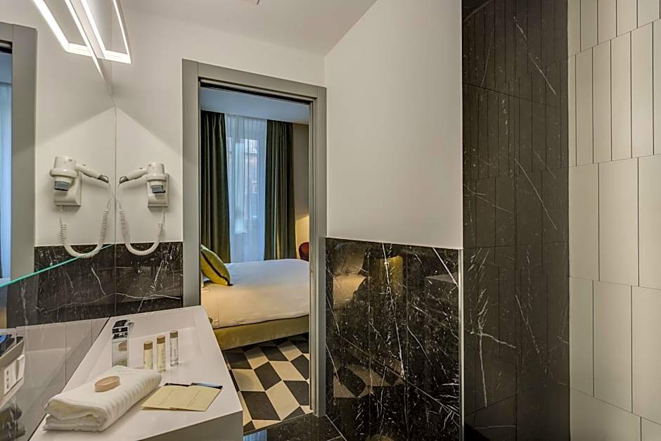 Otivm Hotel