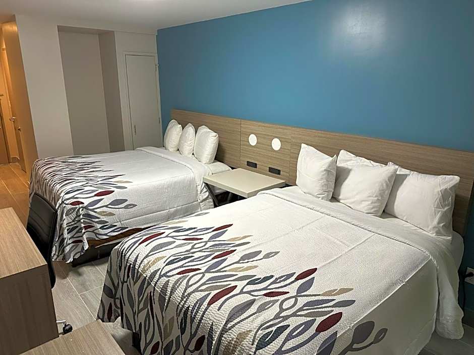 Red Roof PLUS Brooklyn - Flatbush Ave