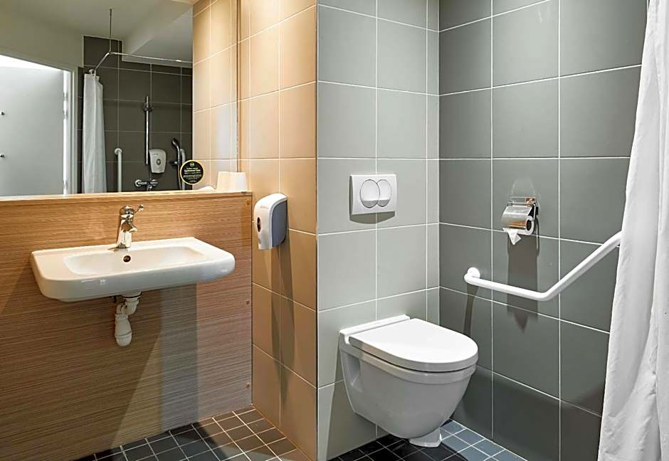 B&B HOTEL Saint-Witz Roissy