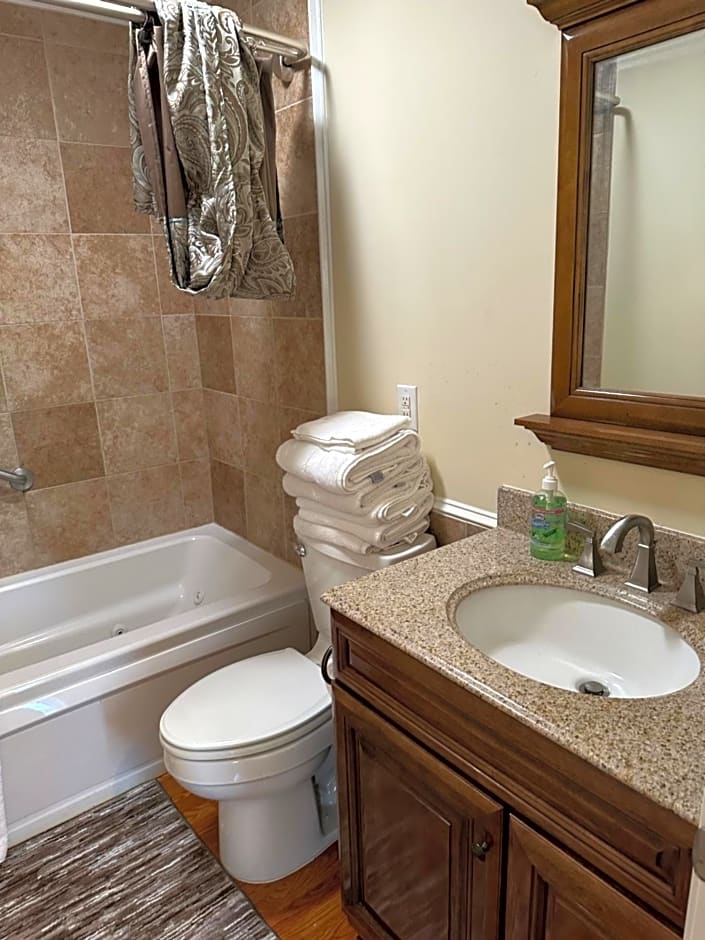 MooreField Suites Greensboro East