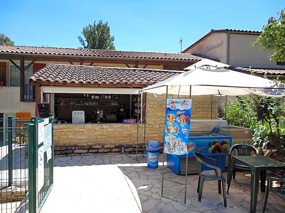 Hôtel Restaurant Les Falaises