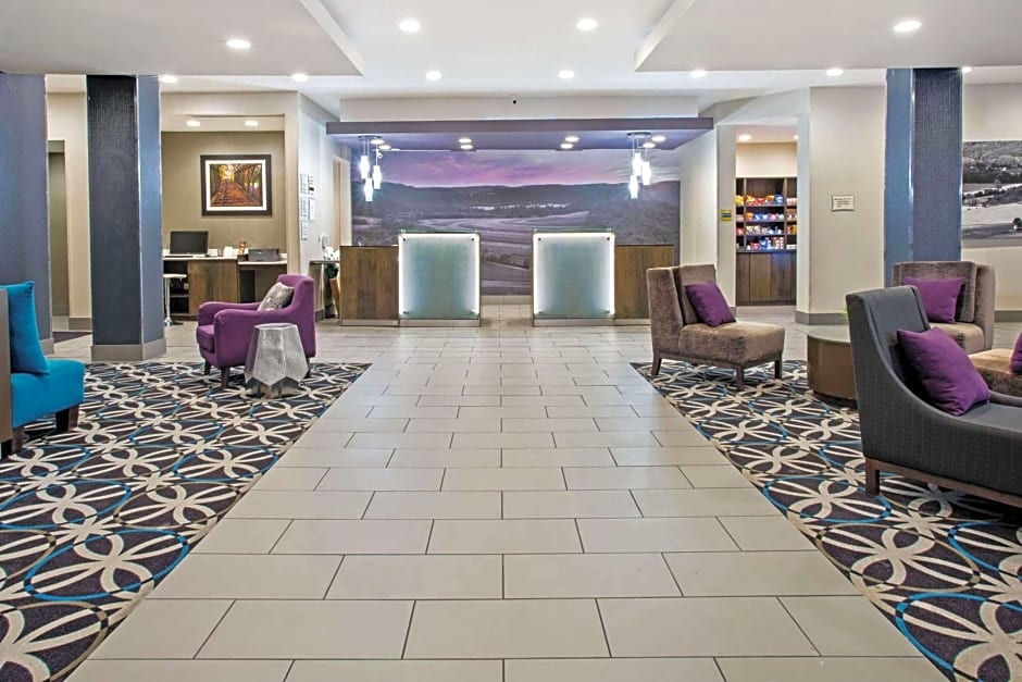 La Quinta Inn & Suites by Wyndham York