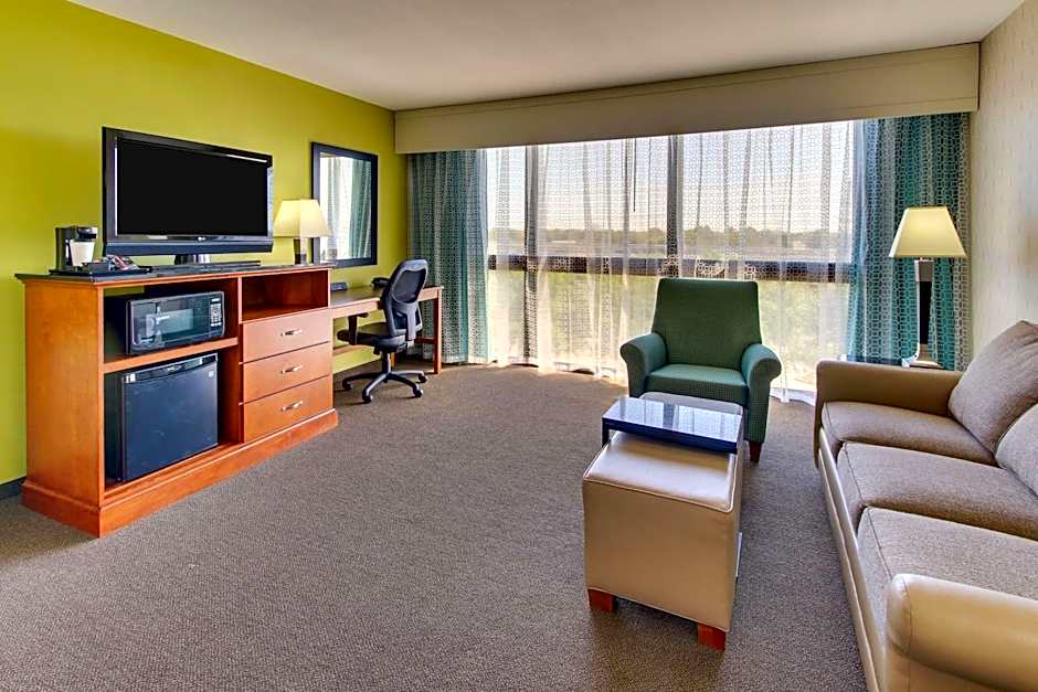 Heritage Inn Suites Houston/Sugar Land, Trademark by Wyndham