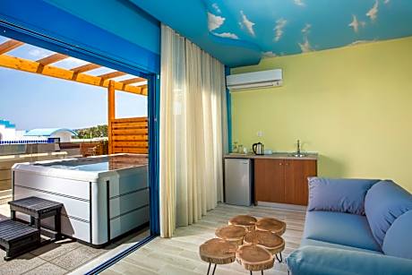 Suite with Private Jacuzzi®