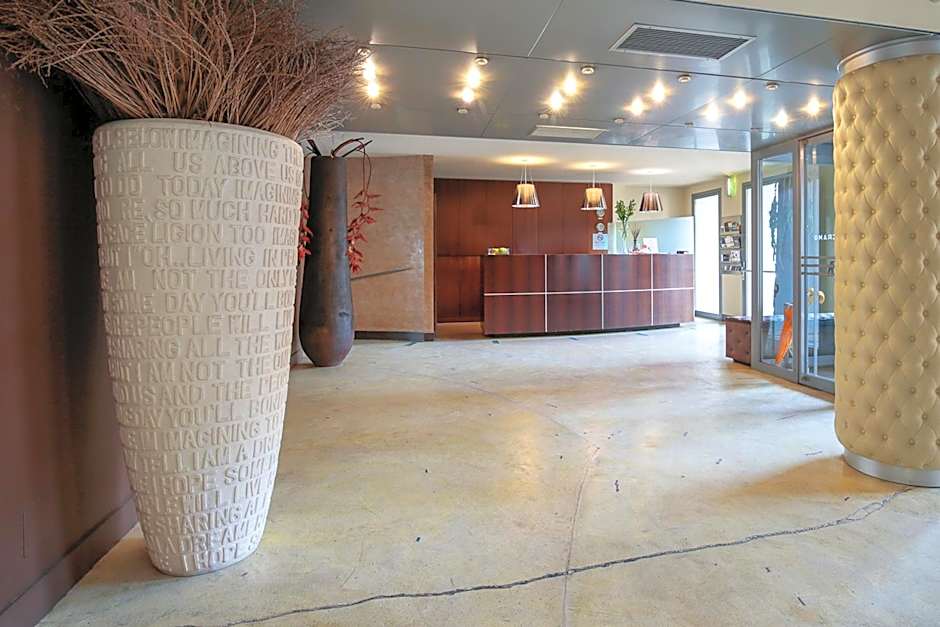 Hotel Aleramo