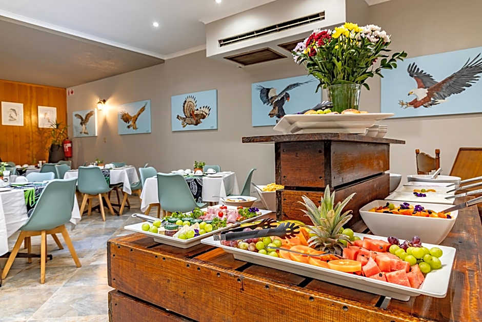 Hotel Numbi and Garden Suites