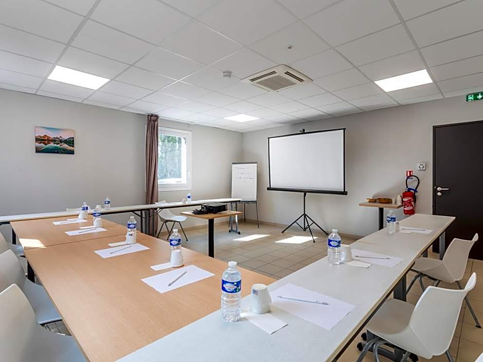 B&B HOTEL Aix en Provence Venelles