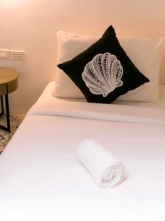 J Boutique Hotel El Nido Managed by H Hospitality Group