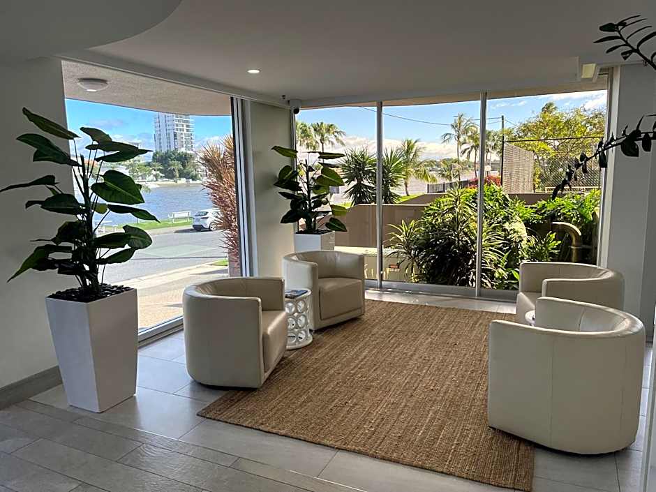 Spectrum Holiday Apartments