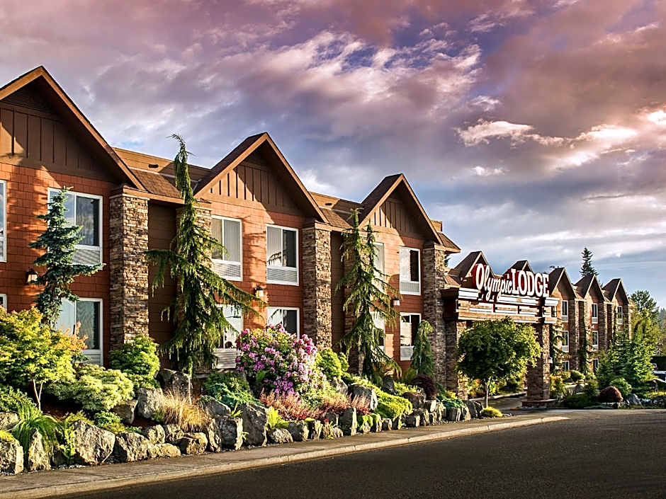 Photo 1 of 30 of Olympic Lodge by Ayres