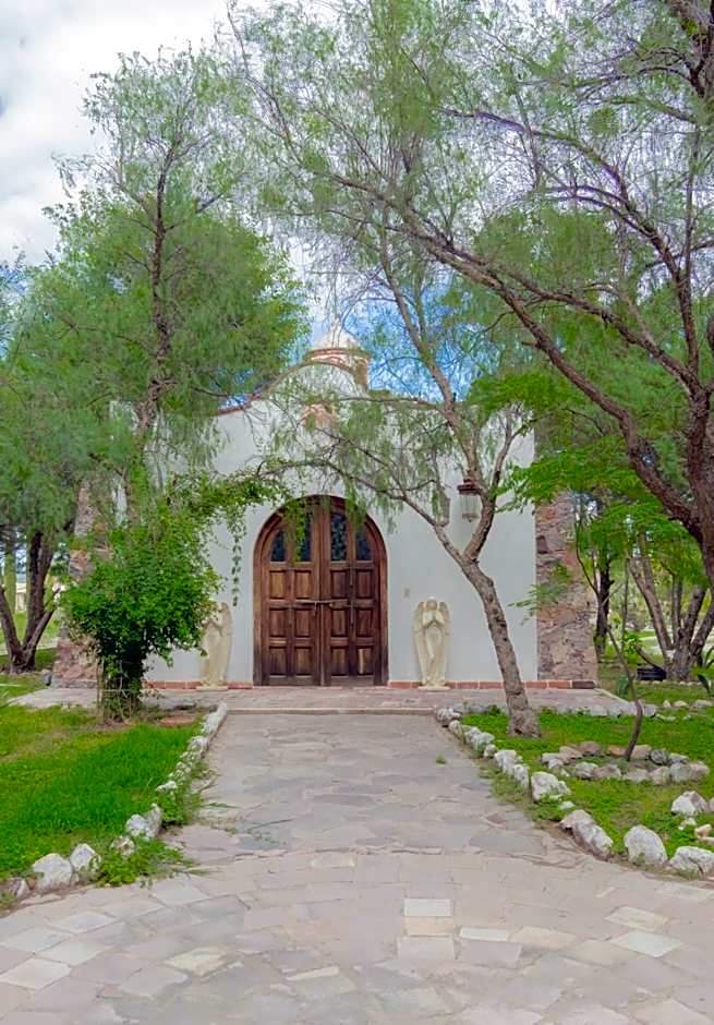 Atotonilco Hotel & Club