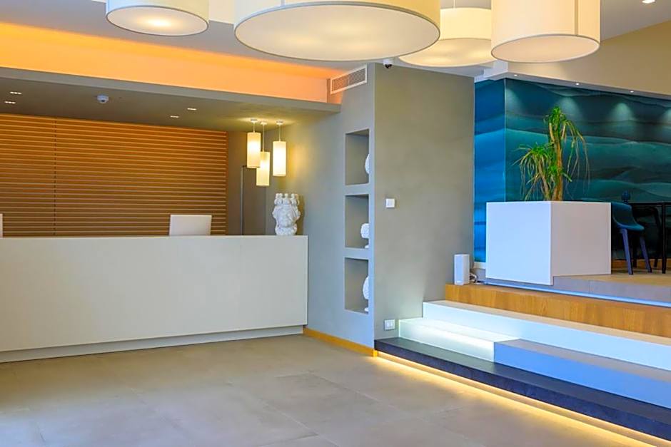 Albatros Beach Hotel