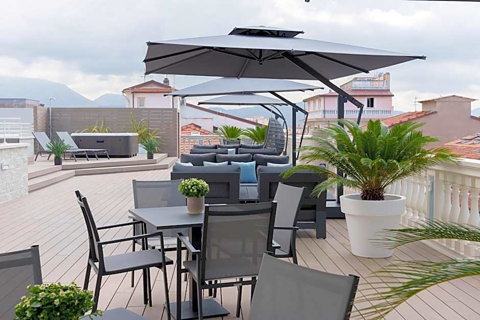 Vi Suites