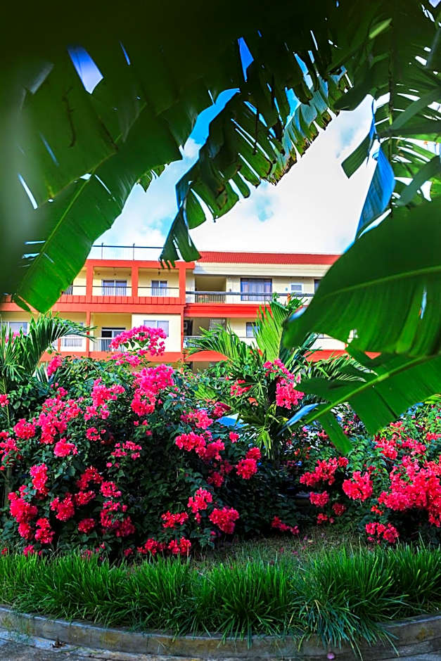 Beach Garden Hotel