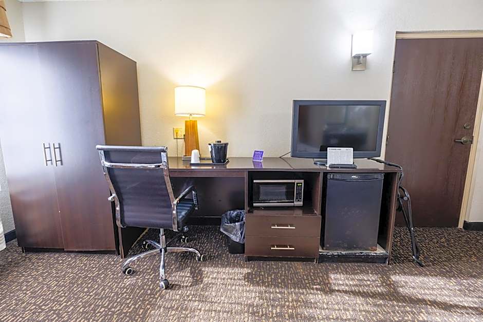 Wingate by Wyndham Leesburg Florida