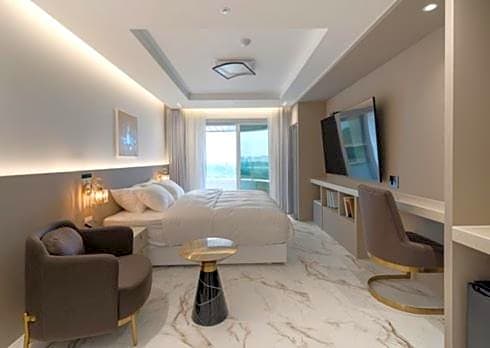 Gunsan Stay Tourist Hotel