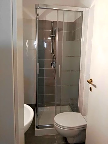 Double or Twin Room with Shared Bathroom