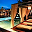 Alacati Cadde 75 Luxury Hotel