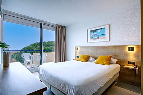 Superior Double Room with Sea View