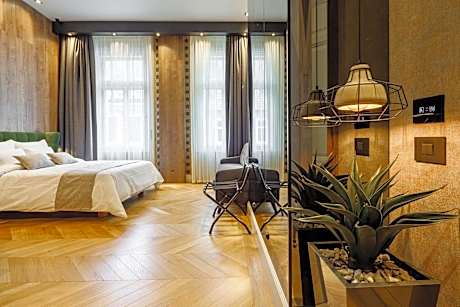 Double Deluxe Room