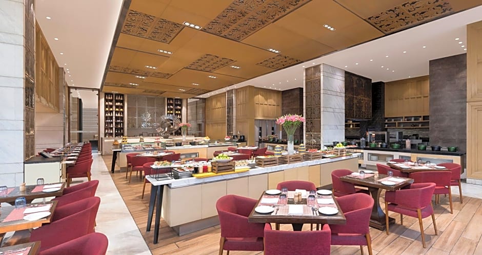 Crowne Plaza New Delhi Mayur Vihar Noida By IHG