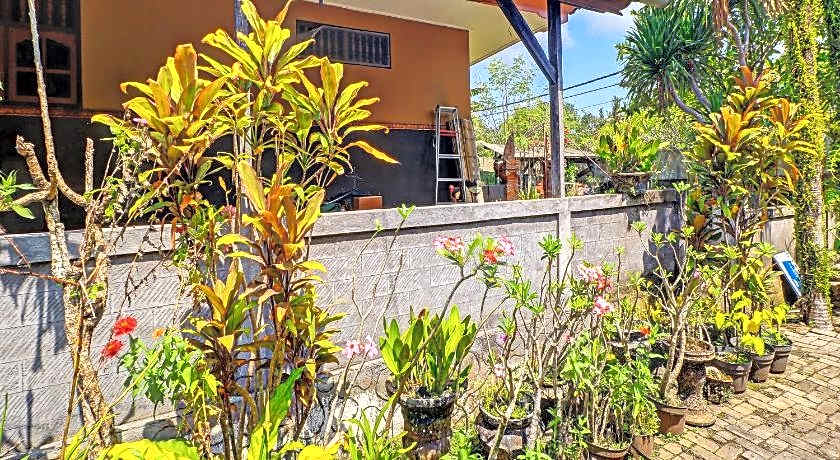 Hotel O Sekar Jagat Near Pantai Baluk Rening