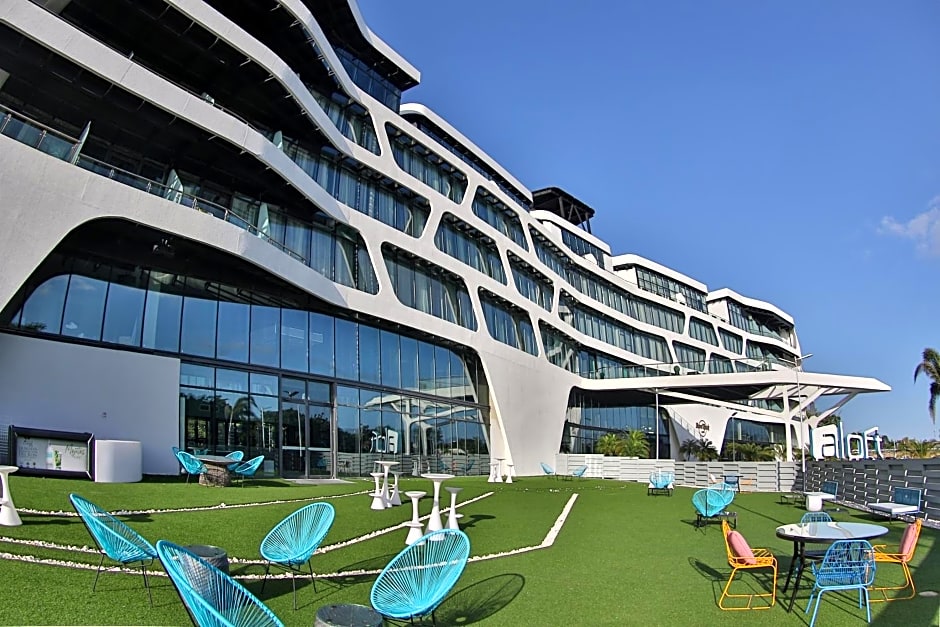 Aloft Ponce