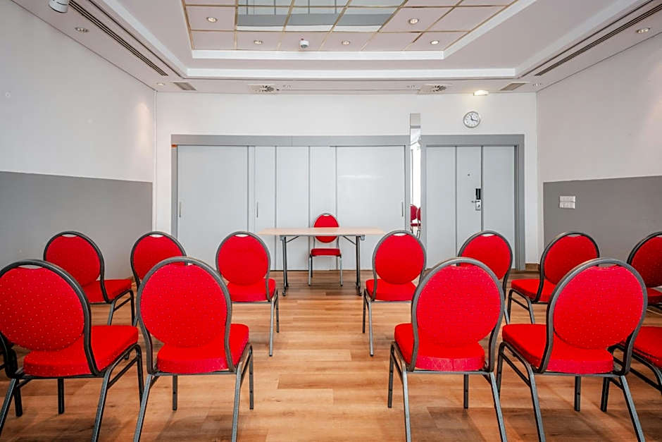 Leonardo Hotel Aachen