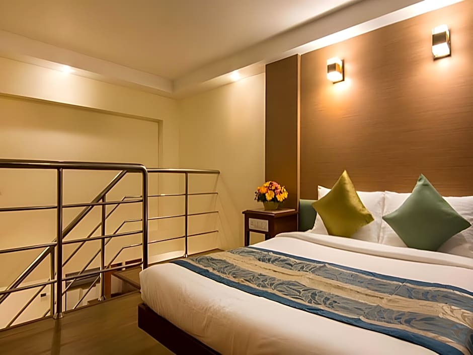 Shenbaga Hotel & Convention Centre