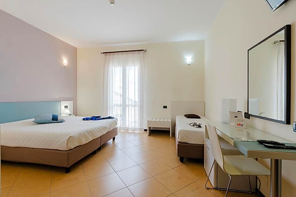 Cerri Hotel
