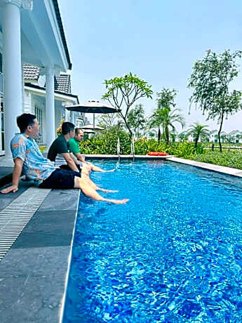 Du lịch nghỉ dưỡng tại Vườn Vua Villa - Thanh Thủy