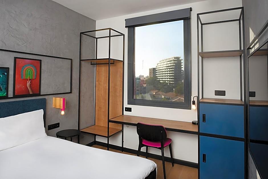 Ibis Styles Dakar