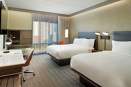 Standard Queen Room with Two Queen Beds - Hearing Accessible