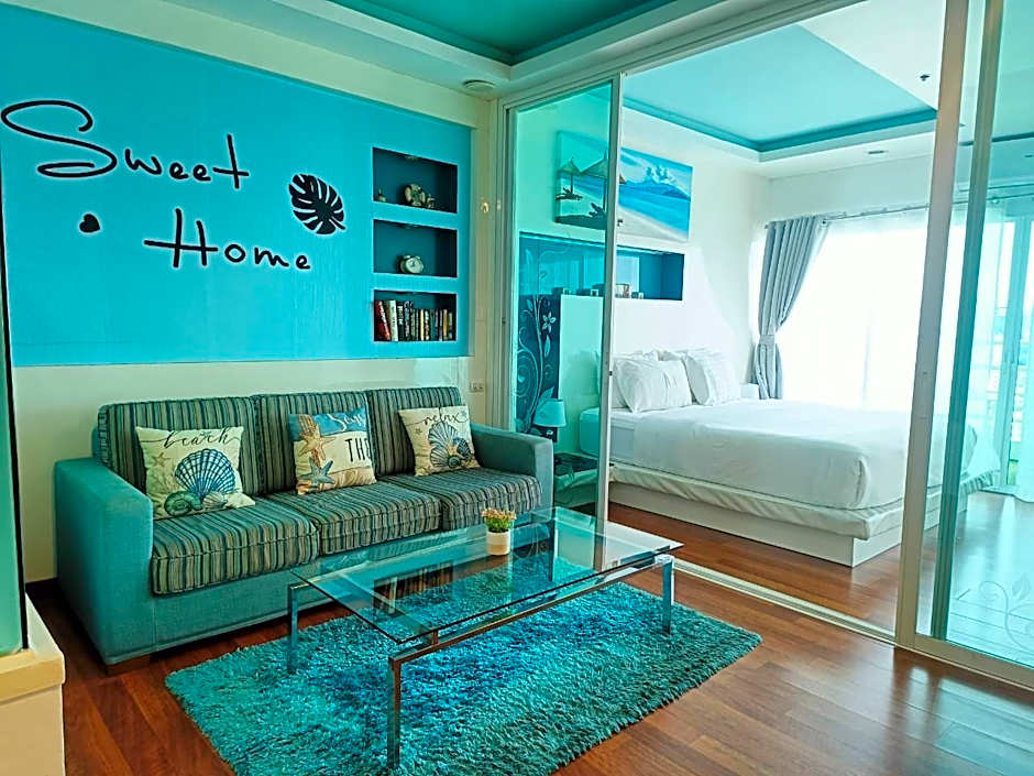 View Talay 6 Pattaya Beach Condominium by Honey