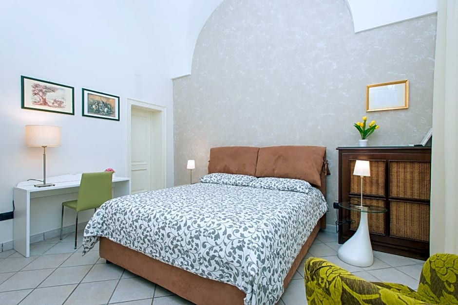Il Garbino Suite and Apartment