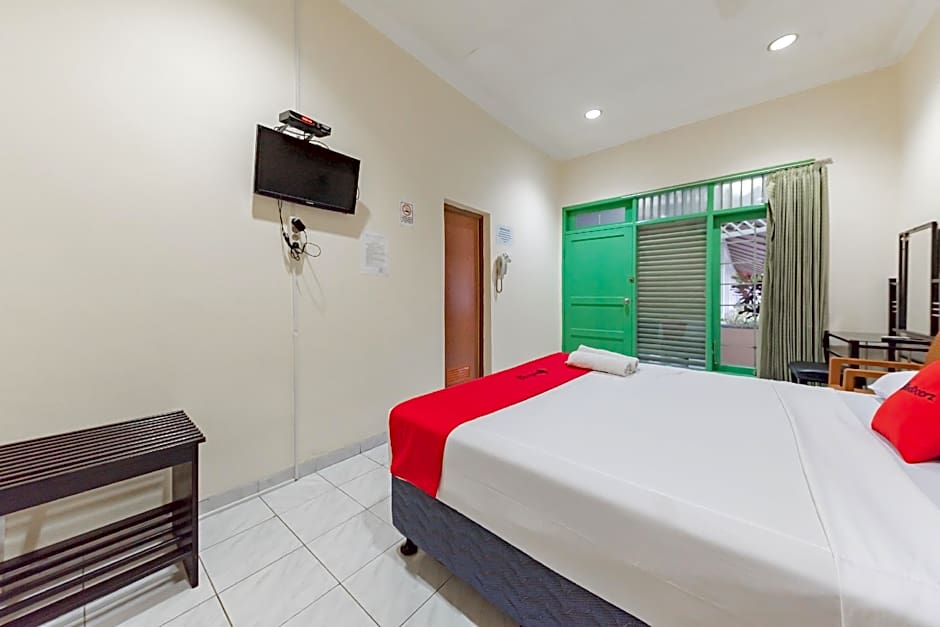 RedDoorz @ Jalan R.E. Martadinata Sukabumi